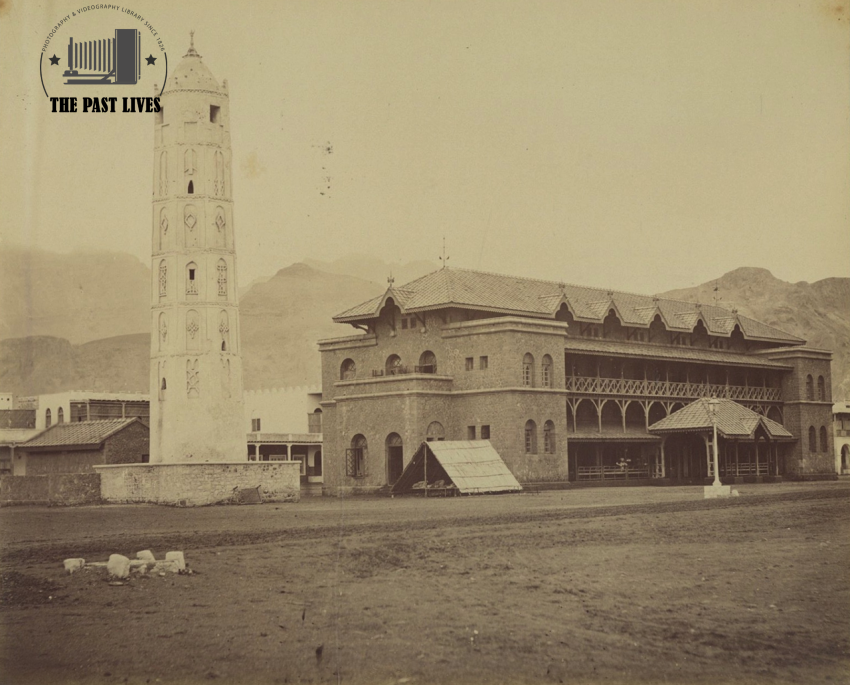 Rare picture of the oldest lighthouse in Crater Yemen, Aden 1880