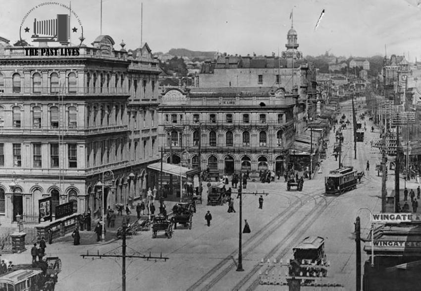 Auckland , Queen Street 1920