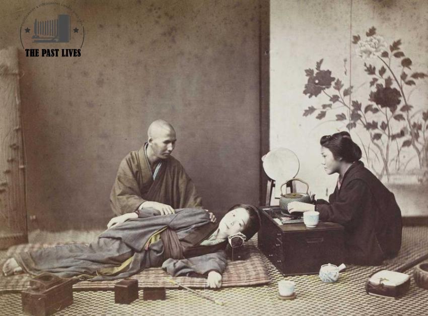 1868 Felice Beato — Japanese Girl Shampooing Scene